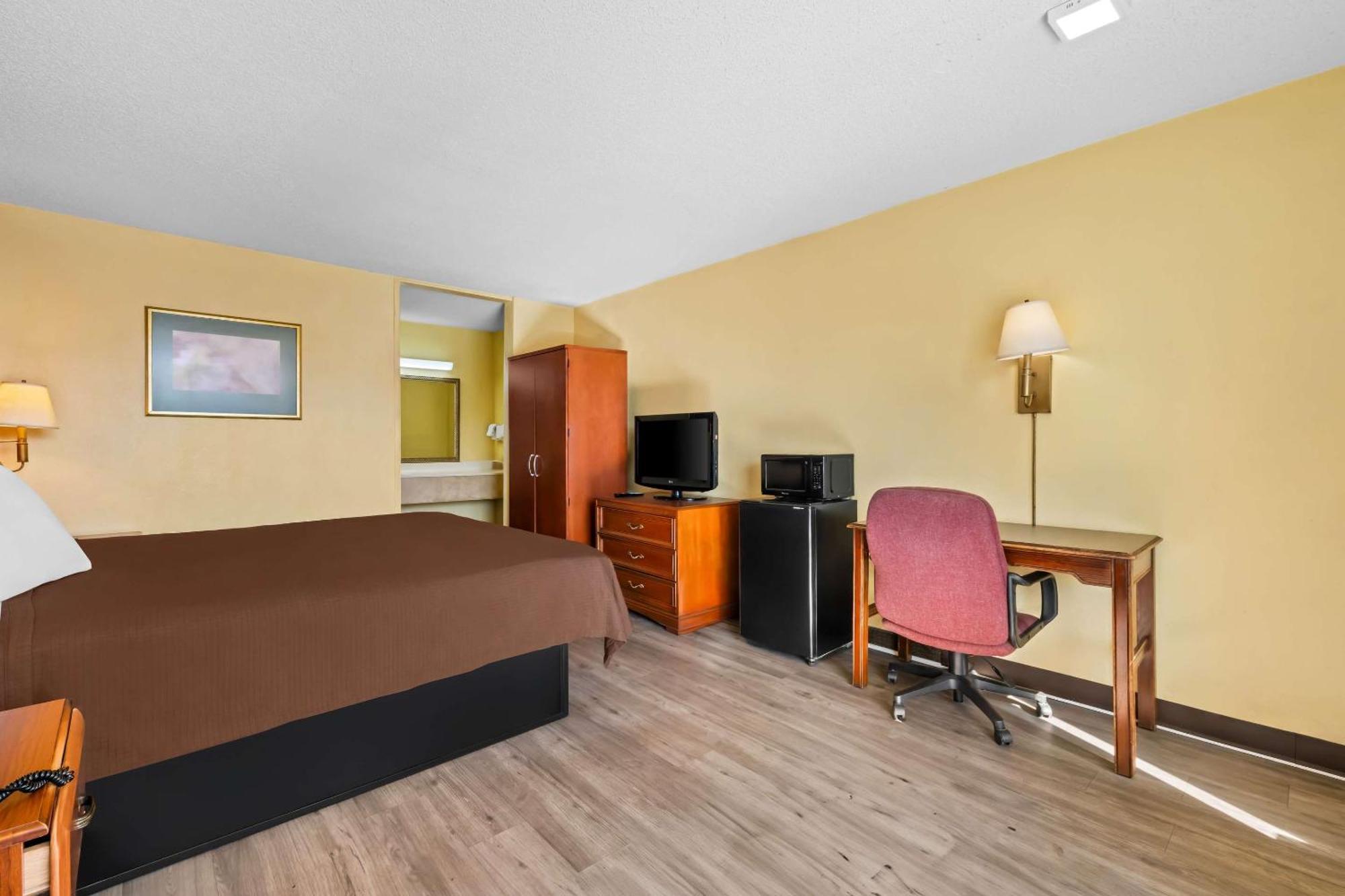 Rodeway Inn Monroe Extérieur photo